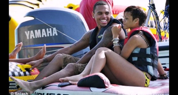 celebrities with family vacation on beaches